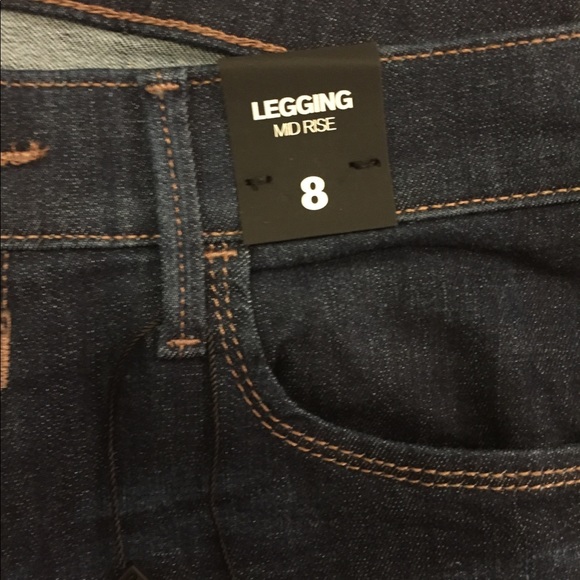 NWT Jeans - Picture 4 of 5